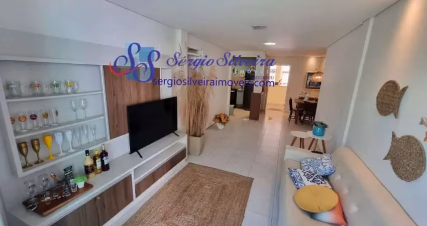 Excelente apartamento nascente e mobiliado no Porto das Dunas.