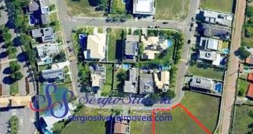 Amplo terreno com 1.614,59m² no Alphaville Fortaleza
