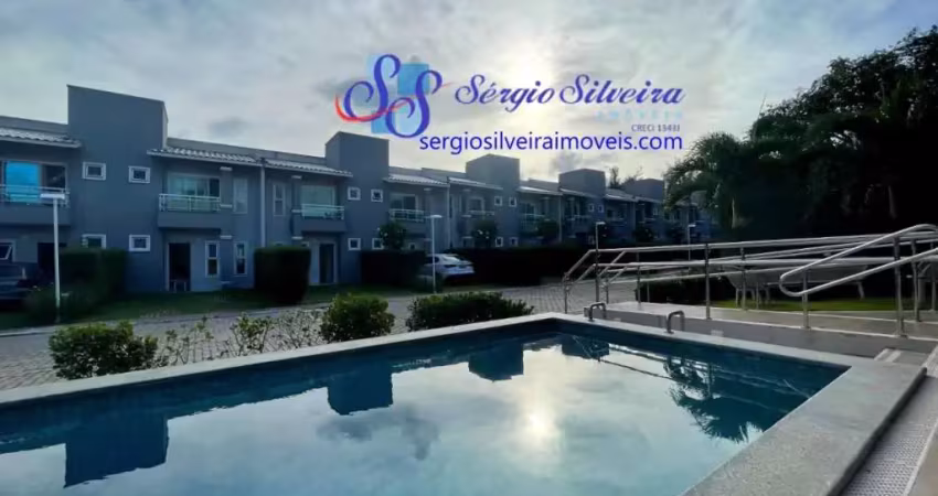 Casa duplex na Lagoa Redonda com 3 quartos e lazer completo!