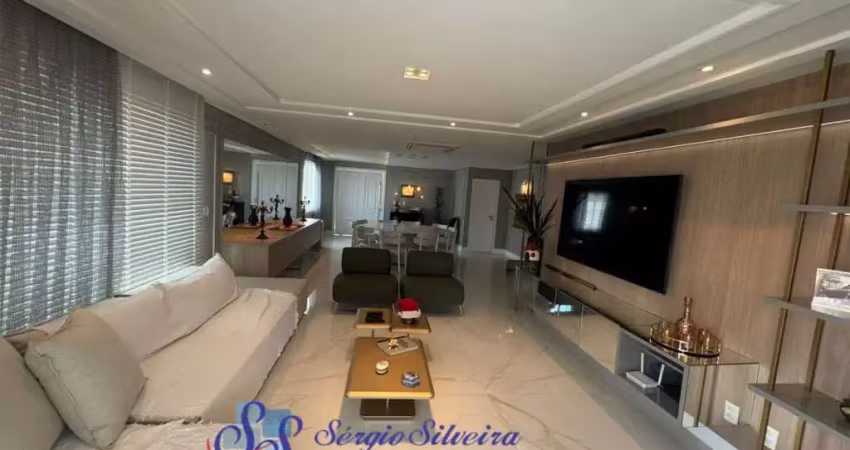 Belíssima casa mobiliada no alphaville fortaleza com 4 suítes