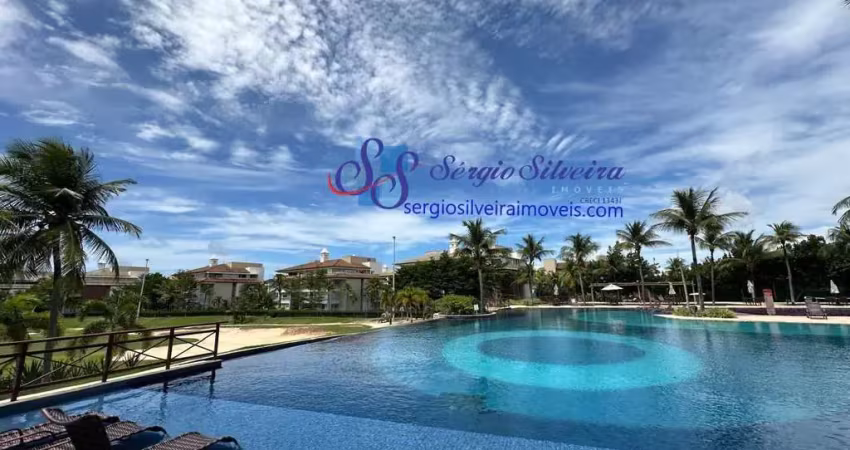 Cobertura ampla no Golf Ville com 3 suítes - Porto das Dunas.