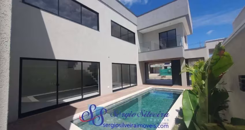 Belíssima casa com 4 suítes e piscina privativa no Terras 1.