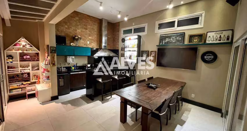 Casa  de alto padrão com 3 suítes e área gourmet completa no bairro sim