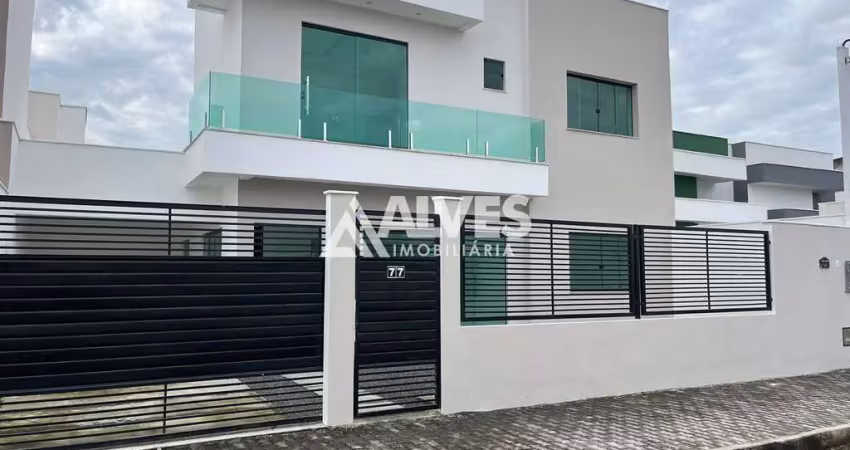 Casa com 3 quartos sendo 2 suítes no bairro parque ipê