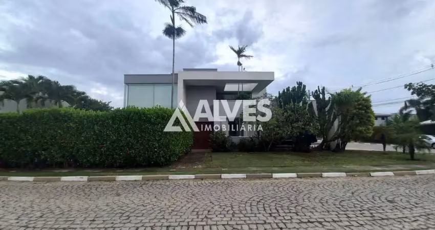 Casa de alto padrão com 4 suítes piscina e área gourmet completa