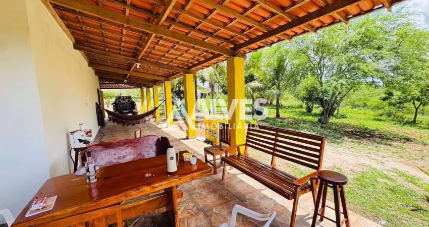 Fazenda com 202 tarefas casa sede com 4 quartso sendo 2 suítes