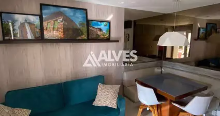 Casa mobiliada com 2 quartos e 2 banheiros em condomínio