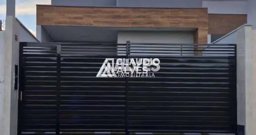 Casa com 2 quartos sendo 1 suíte no bairro papagaio