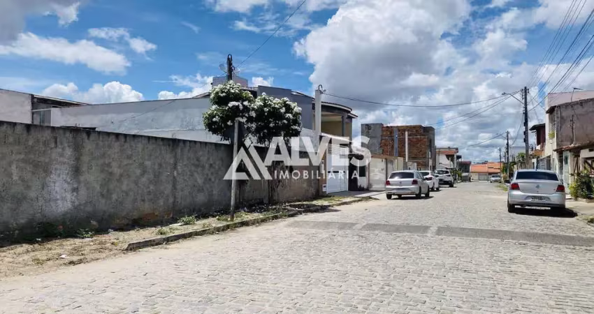 Terreno escriturado com 366m2  12 netros de frente no bairro papagaio