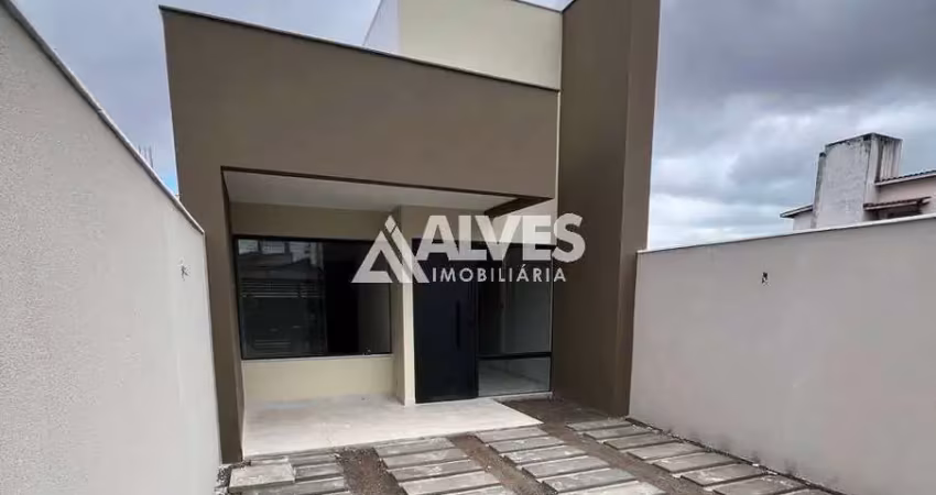 Casa com 3 quartos à venda na Rua Caldas Novas, Baraúna, Feira de Santana