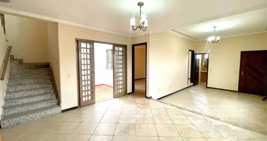 Residencia (Sobrado) Terra Branca Nova com Piscina