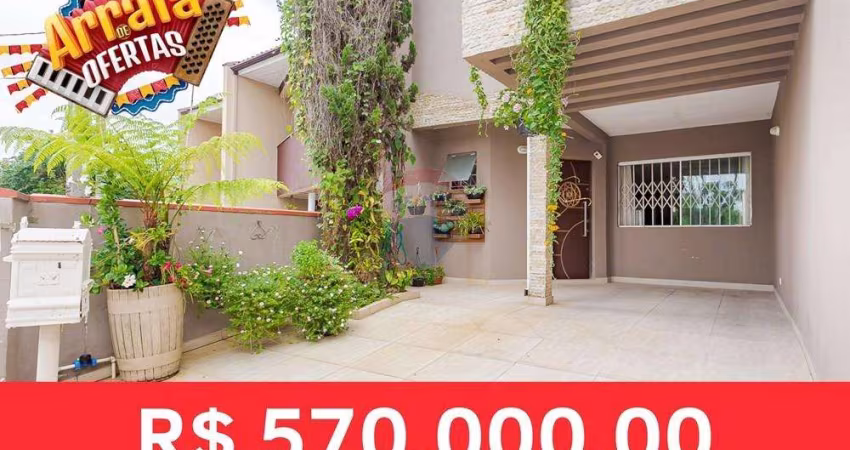 Sobrado de frente para rua, com 120m²  - 3 quartos -  no Atuba