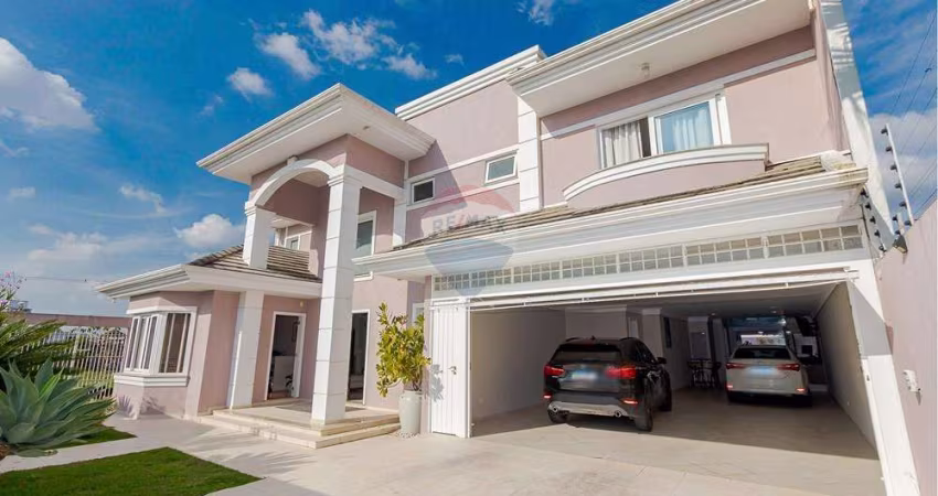 Residência 700 m²  Alto Padrão a Venda em São José dos Pinhais