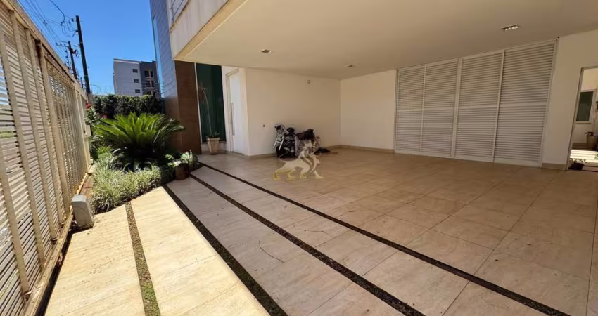 Sobrado 3 dormitórios à venda Jardim Itamaraty Foz do Iguaçu/PR