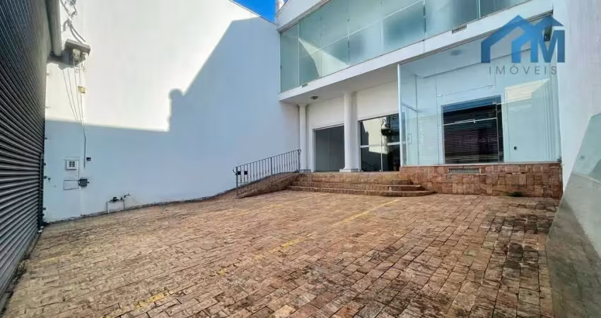 Sobrado com 3 dormitórios para alugar, 423 m² por R$ 6.910,00/mês - Centro - Sorocaba/SP