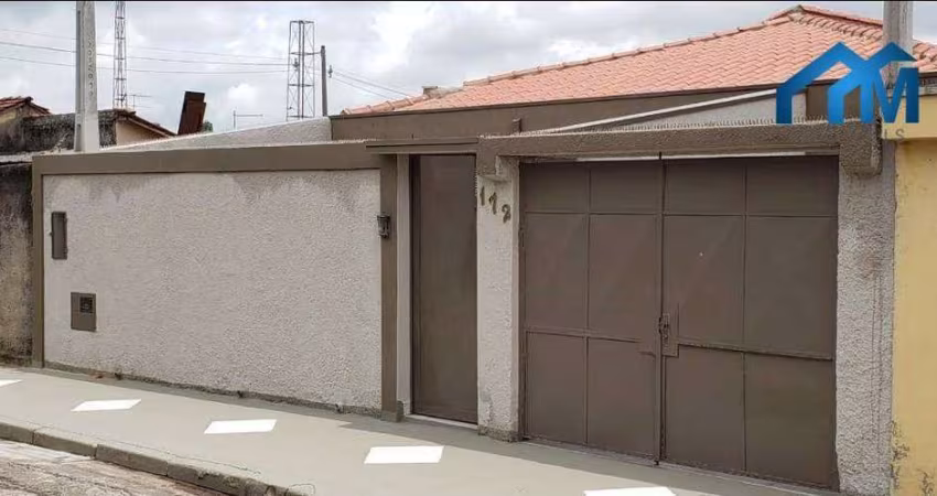 Casa com 4 dormitórios, 180 m² - venda por R$ 900.000,00 ou aluguel por R$ 3.950,00/mês - Vila Padre Bento - Itu/SP