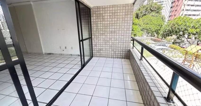 Imóvel para venda possui 135 metros quadrados com 3 quartos em Graças - Recife - PE