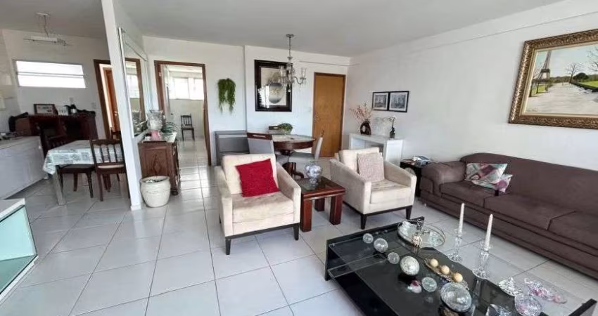 Imóvel para venda possui 113 metros quadrados com 3 quartos em Espinheiro - Recife - PE