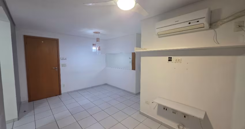 Lindo apt 75m2 3 quartos, 2 vagas cobertas
