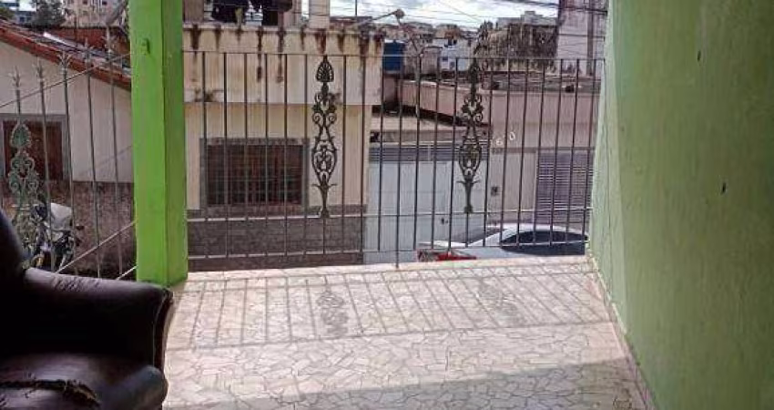 Casa com 2 dormitórios à venda, 56 m² por R$ 285.000,00 - Saúde - Pouso Alegre/MG