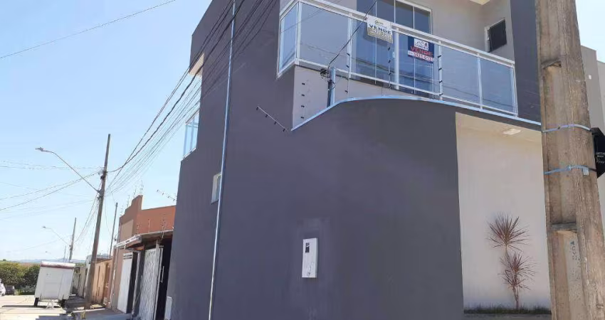 Sobrado com 2 dormitórios à venda, 120 m² por R$ 420.000 - Cidade Vergani - Pouso Alegre/MG