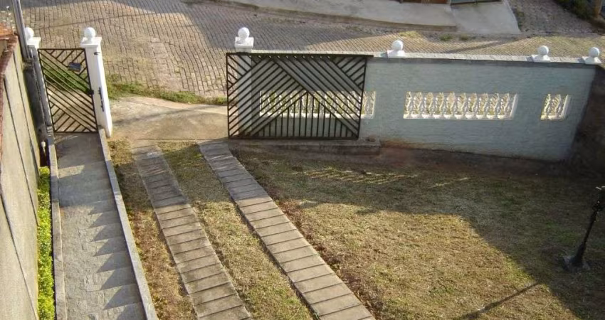 Casa com 3 dormitórios à venda, 318 m² por R$ 880.000,00 - Centro - Caxambu/MG