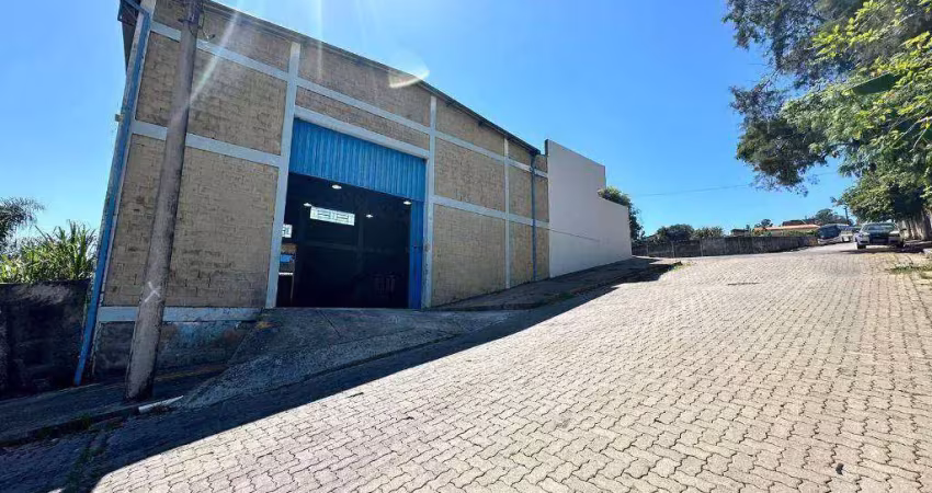 Galpão, 526 m² - venda por r$ 1.500.000,00 ou aluguel por r$ 12.000,00/mês - são joão - pouso alegre/mg