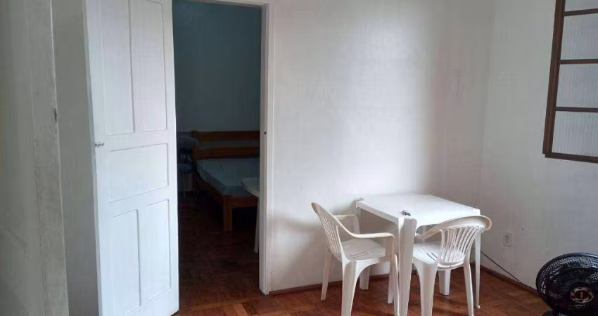 Apartamento com 2 dormitórios à venda, 25 m² por R$ 110.000,00 - Centro - Caxambu/MG