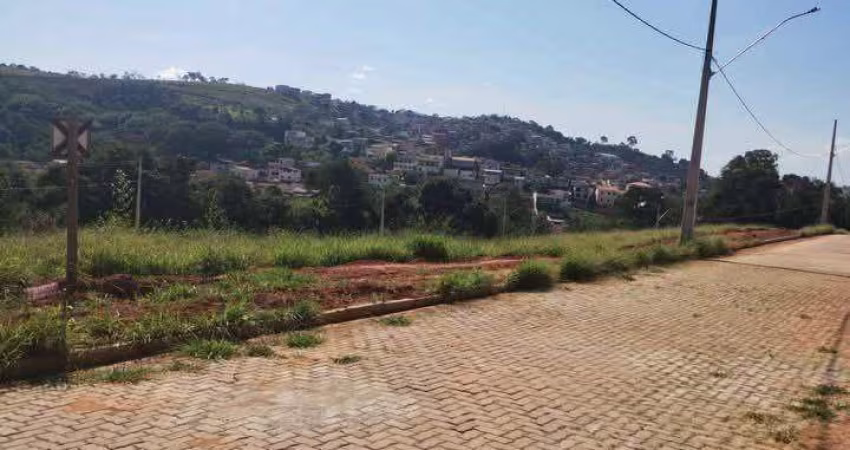 Terreno à venda, 280 m² por R$ 138.000 - Caxambu - Caxambu/MG