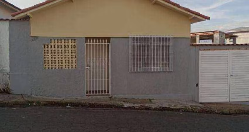 Casa com 3 dormitórios à venda, 98 m² por R$ 320.000 - Cidade Foch - Pouso Alegre/MG