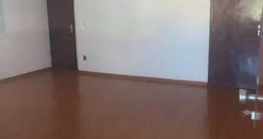 Casa com 1 dormitório para alugar, 120 m² por R$ 2.800/mês - Centro - Pouso Alegre/MG