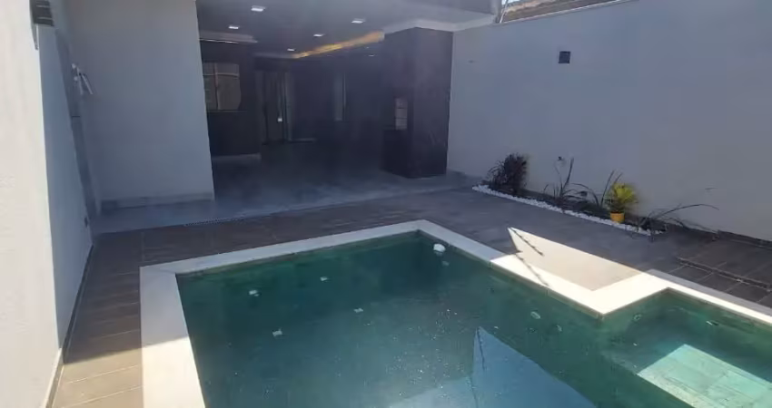 Jardim alvorada, casa c/ piscina, 3 quartos (1 suíte master), maringá