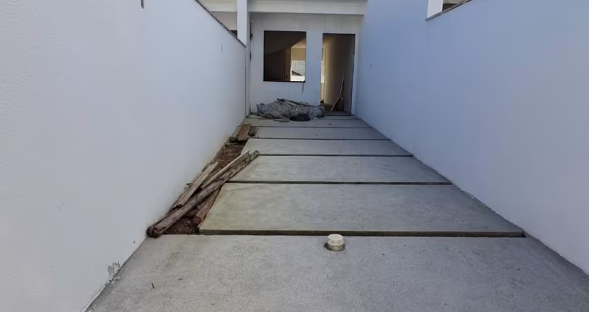 Geminado à Venda no Jardim Iririú.