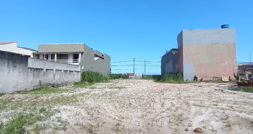Terreno frente mar no Massaguaçu
