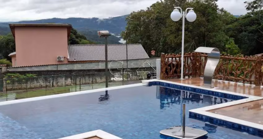 Casa de luxo em condomínio à venda em caieiras-sp - 3 quartos, 3 suítes, 2 salas, 5 banheiros, 6 vagas - alpes de caieiras - 350m²