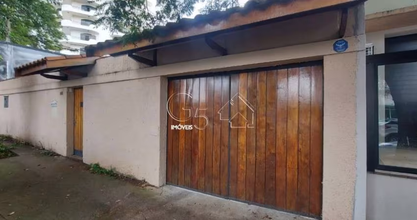 ALUGA-SE CASA COMERCIAL RUA BELA VISTA IDEAL PARA ESCOLAS