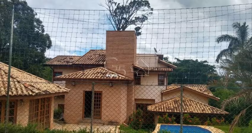CASA Á VENDA NO CONDOMÍNIO PARQUE DA FAZENDA COM 1500M2 DE ÁREA TOTAL E LAZER COMPLETO