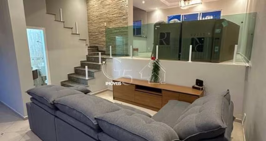 Casa em Condomínio para Locação em Caieiras-SP, Nova Caieiras: 3 Quartos, 1 Suíte, 2 Salas, 3 Banheiros, 4 Vagas, 250m². Venha Conferir!
