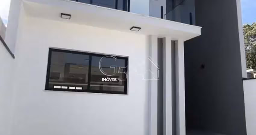Linda casa à venda em caieiras-sp, jardim europa! 3 quartos, 1 suíte, 2 salas, 3 banheiros, 2 vagas de garagem, 125m²!