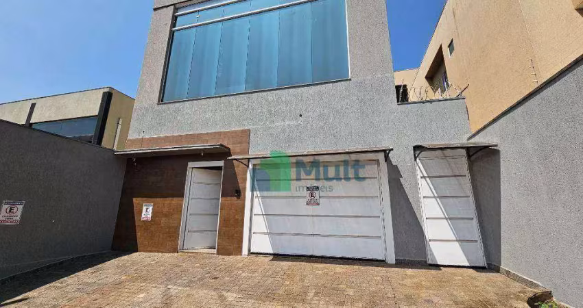 Salão comercial em excelente localização no bairro jd. botânico com 400m² de construção, todo climatizado.