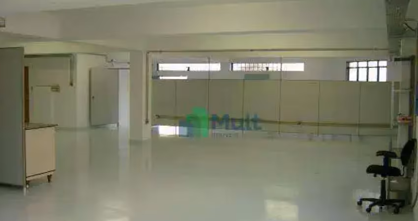 Salão comercial em ótima localização no bairro jd. anhanguera com 260m² .