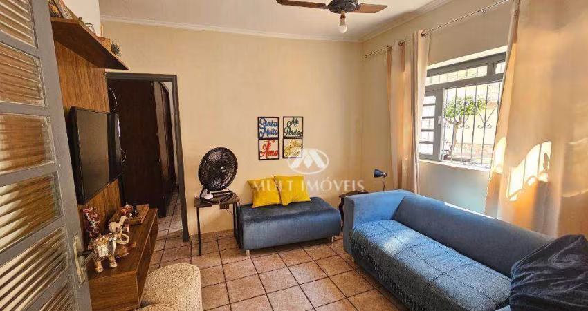 Casa térrea em excelente localização no Bairro Jd. Paulista ao lado do estádio do Comercial com 121m² de terreno e 103m² de área construída.