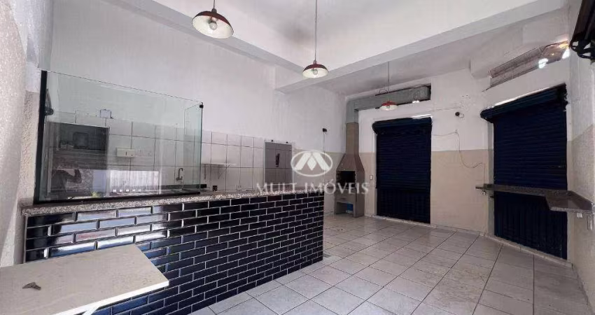 Salão Comercial com Piso frio / Pintura Nova / Laje, localizado no Bairro Campos Elísios com 70m² de área privativa.