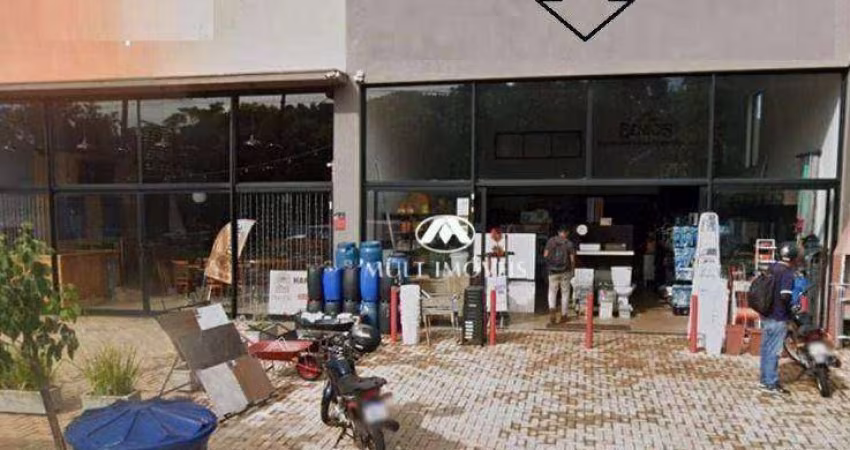 Galpão em ótima localização na Av Dr. Célso Charuri  com terreno de 259,31m² e 164,81m² de área útil.
