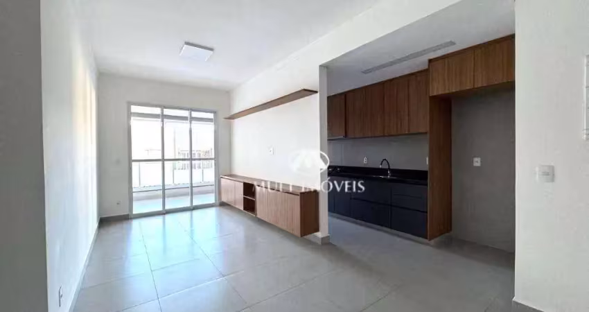 Apartamento em excelente localização no Condomínio Prizma Caramuru com 63,80m² de área privativa.