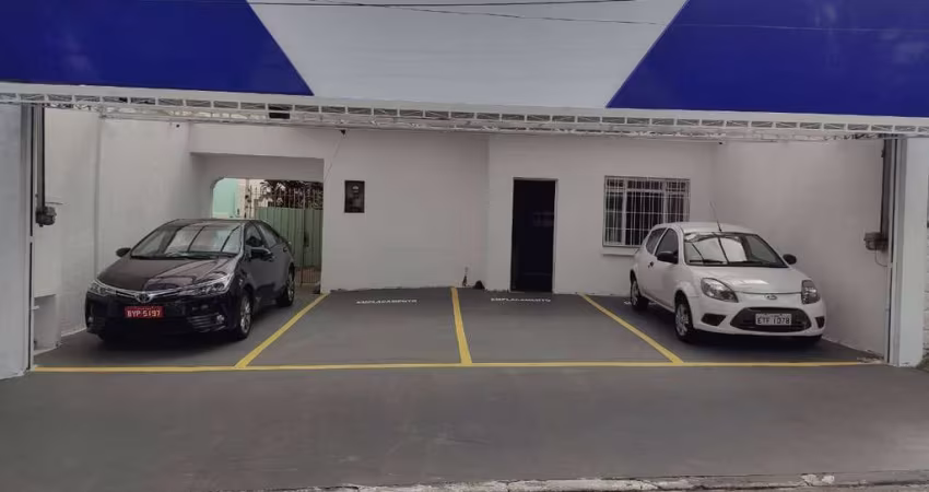 Casa Comercial no Campo Belo 300 metros 3 quartos 05 vagas 2.200.000,00