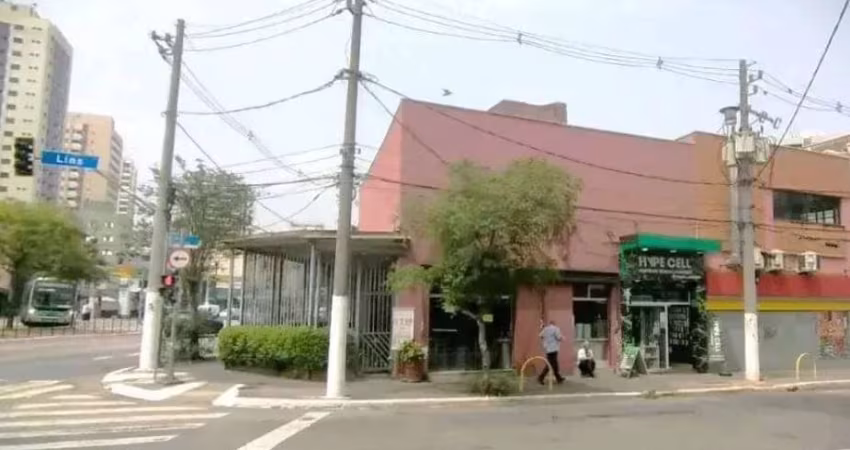 Imóvel Comercial de esquina com a Lins de Vasconcelos em frente ao metrô
