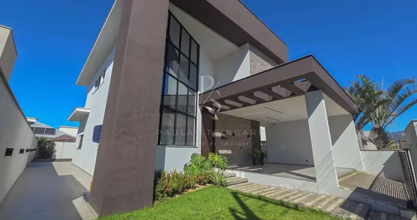 Casa alto padrão com 3 suítes – bairro amizade, jaraguá do sul/sc