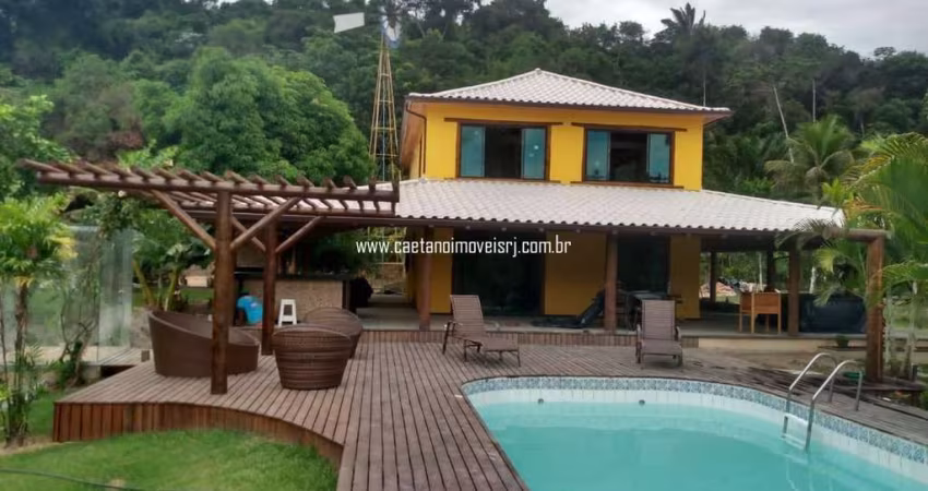 Sítio de Alto Padrão em Condomínio