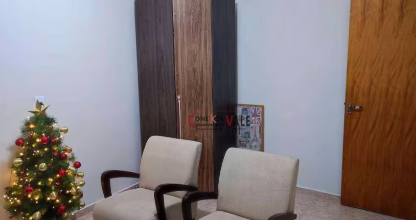 Casa com 3 dormitórios à venda, 100 m² por R$ 750.000,00 - Bosque dos Eucaliptos - São José dos Campos/SP